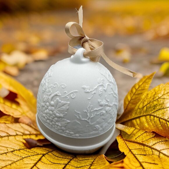 Lladro Fall Autumn 1993 Porcelain Bell Ornament Collectors Society Spain NIB - Picture 1 of 7